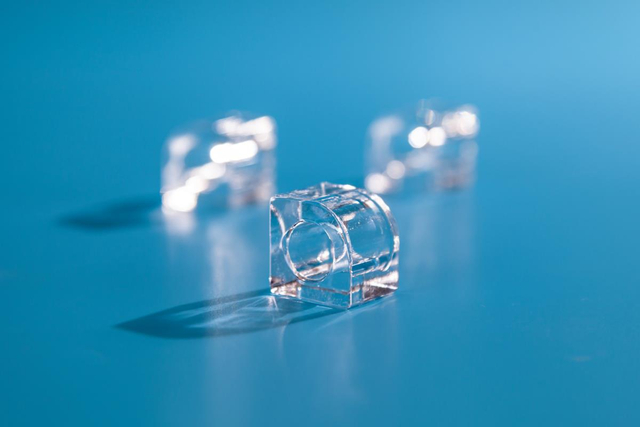 Placa de quartzo personalizada transparente com furo polido