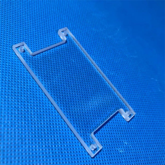 Laboratory Laser Perforated Transparent Quartz Plate Laboratory Laser Perforated Transparent Quartz Plate