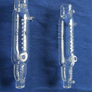 Maßgeschneidertes Quarzrohrinstrument aus geschmolzenem Glas