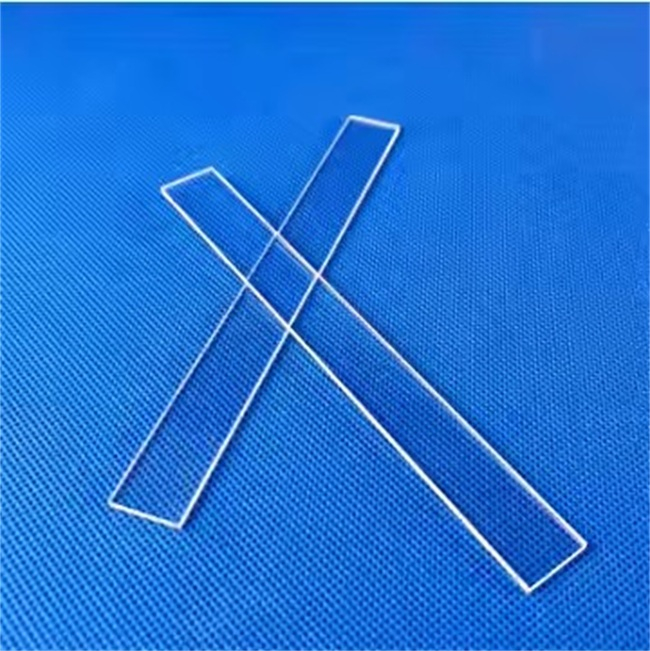 Plaque de quartz transparent ultra-mince rectangulaire