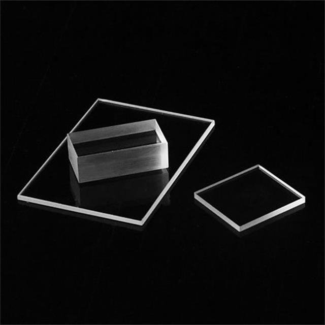 High Light Transmission Fused Quartz Plate