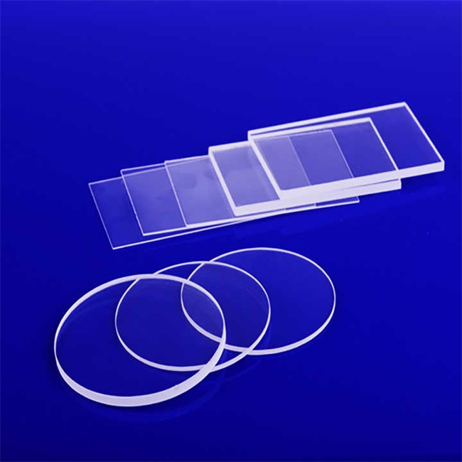 High light transmittance fused silica plate