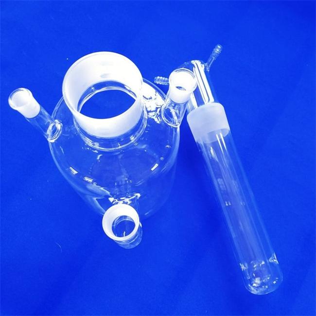 Transparent chemical reaction quartz distillation flask