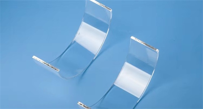 Usine de tube à quartz en forme de C à fusion transparent