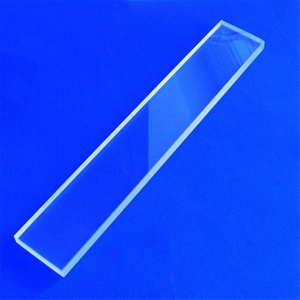 Cut Transparent Rectangular Quartz Plate