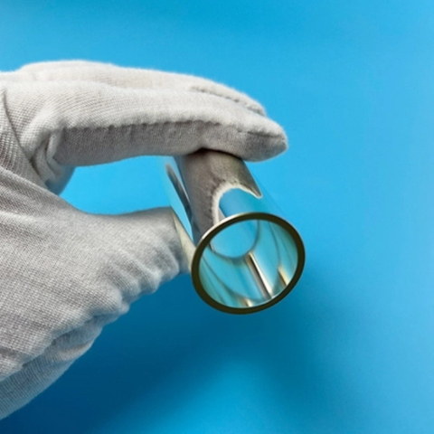 Aangepaste verzilverde kwartbuizen voor tandheelkundige laserholtes