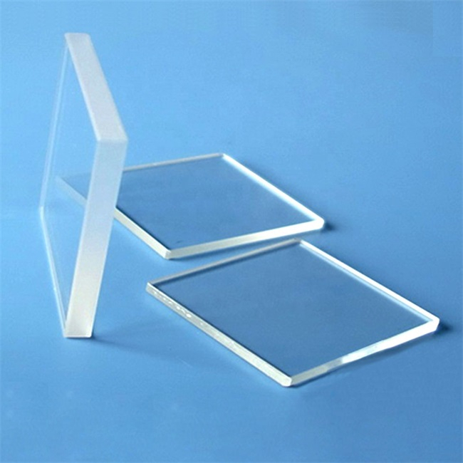 Feuille de verre à quartz à miroir plat à transmittance élevée