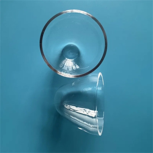 Quartz crucible with high laboratory safety