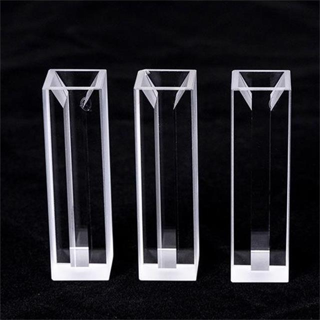 High Temperature Resistance Custom Square Quartz Tube