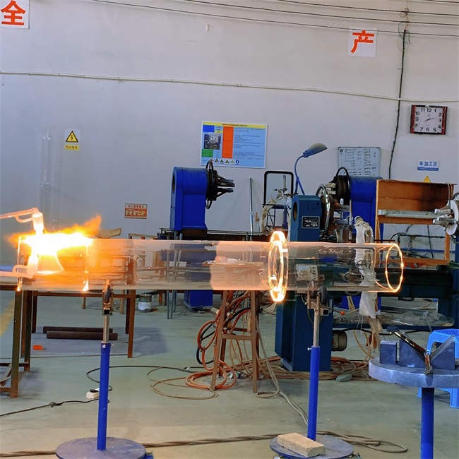 Usinage à tube de quartz