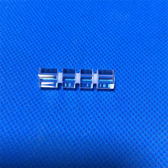 High precision slotted quartz glass rod with round holes