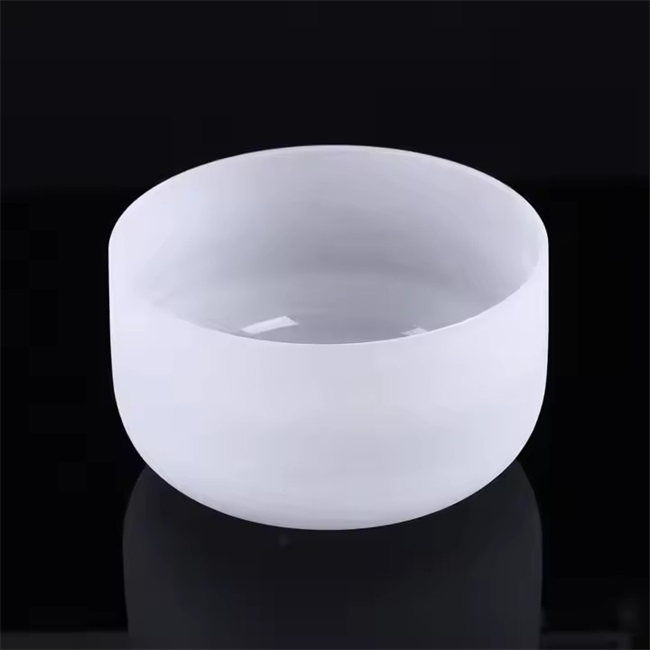 Diamètre extérieur 20-800 mm Milky Whik Fused Silice Crucible