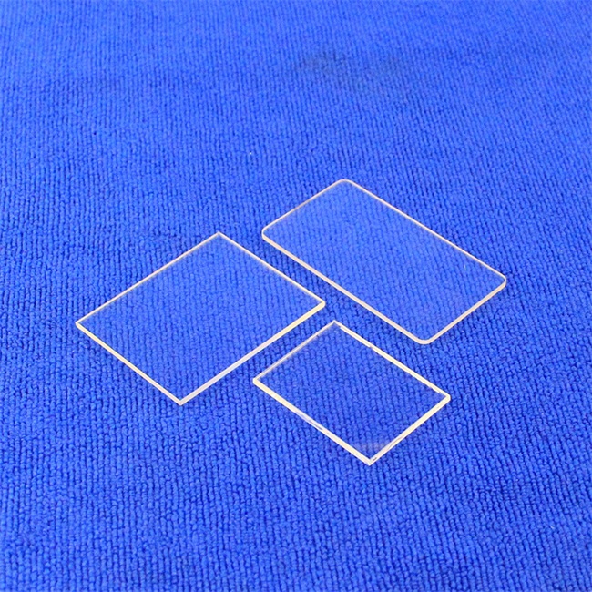 High transmittance quartz plate