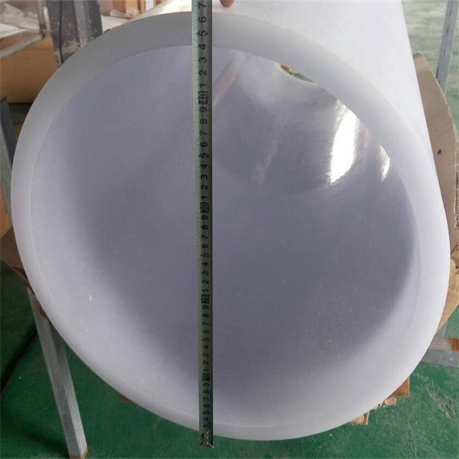 High-temperature resistant large-diameter irregular quartz tube