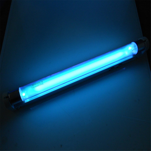 Lampe en verre de stérilisation à l'eau
