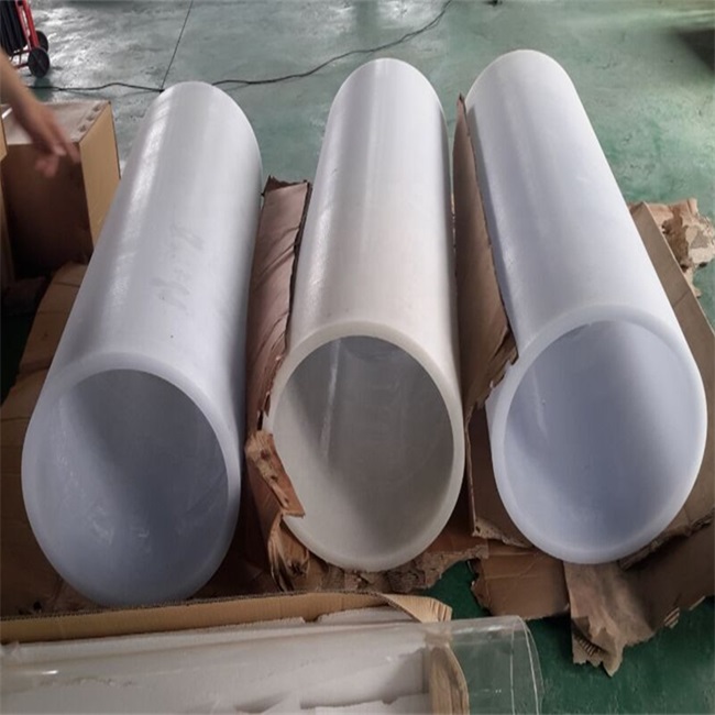 Good chemical stability Large diameter quartz tube