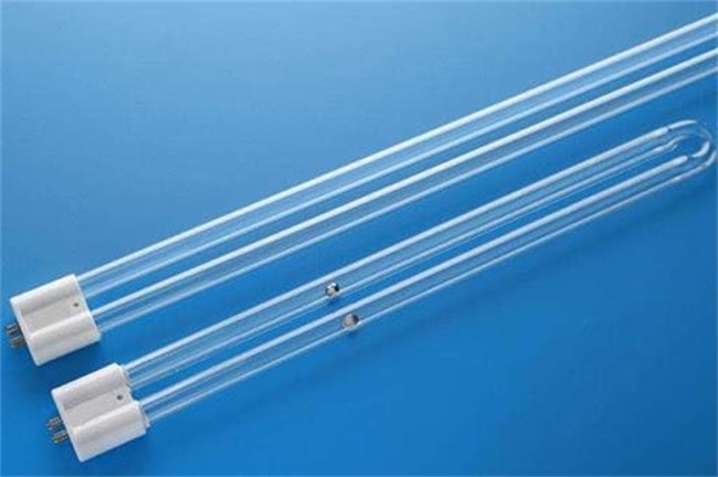 融合シリカガラスチューブの特定の用途は何ですか