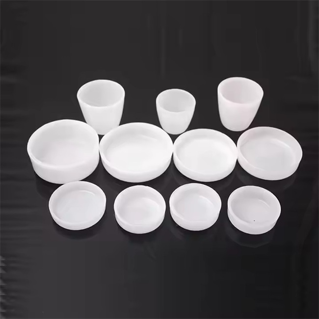 Manufacturer of high temperature resistant 1200 ℃ milky white laboratory quartz crucible