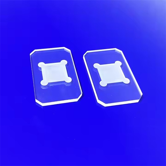 Customized CNC machining of quartz glass groove plate