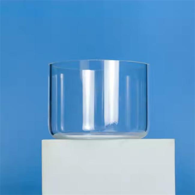 Transparent cylindrical quartz crucible