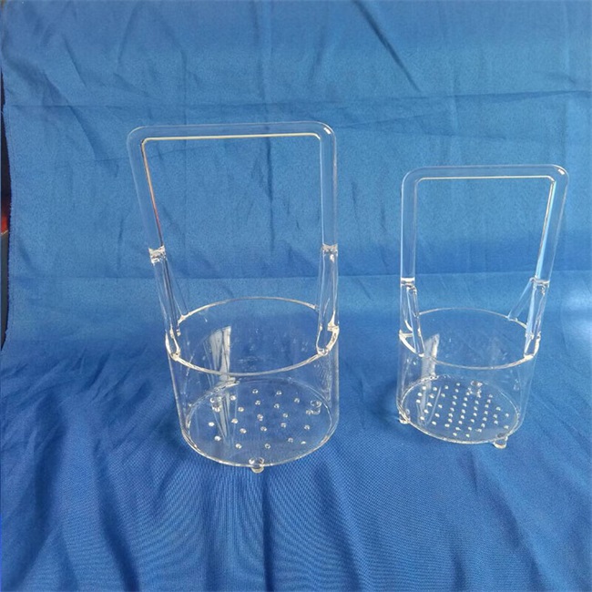 Corrosion resistance performance of quartz glass