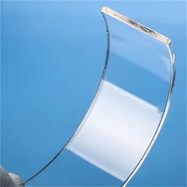 Tube de quartz en forme de C à fusion transparent
