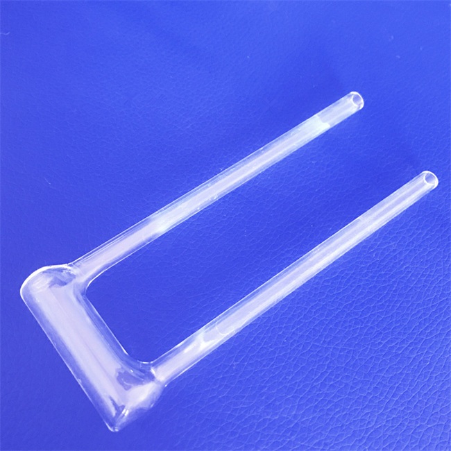 Low thermal expansion coefficient quartz tube