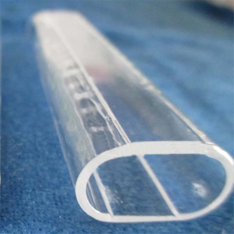 Tube en verre de quartz de forme ovale transparente 
