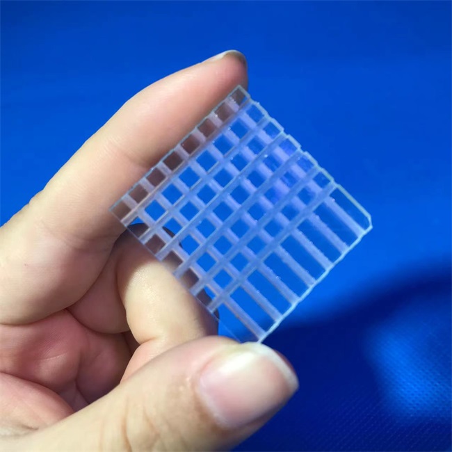 Analytical chemistry special high-precision slotted quartz glass plate.jpg