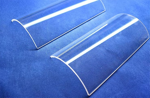 500mm Polished Transparent Semi-circular Quartz Tile