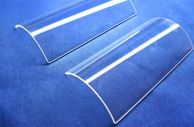 500mm Polished Transparent Semi-circular Quartz Tile