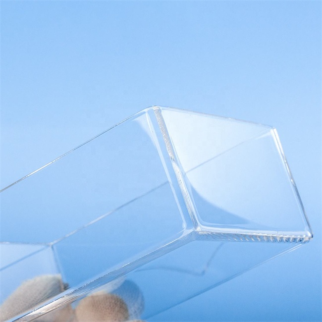Transparent Square Cylinder Quartz Container Factory