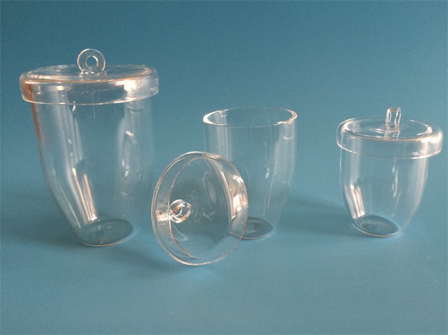 Quartz crucible manufacturer