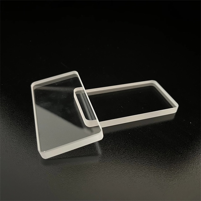 Manufacturer of circular square high transparency transparent UV quartz plate
