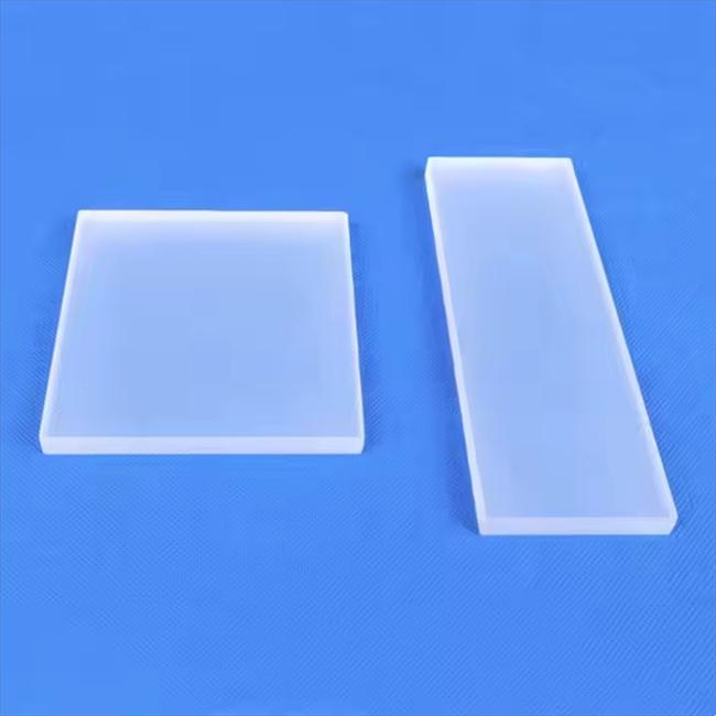 Creamy White Opaque Quartz plates Manufacturer