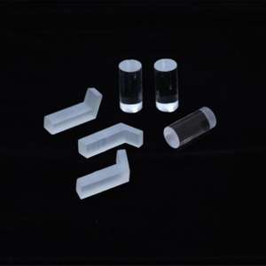Short Transparent Fused Silica Rod